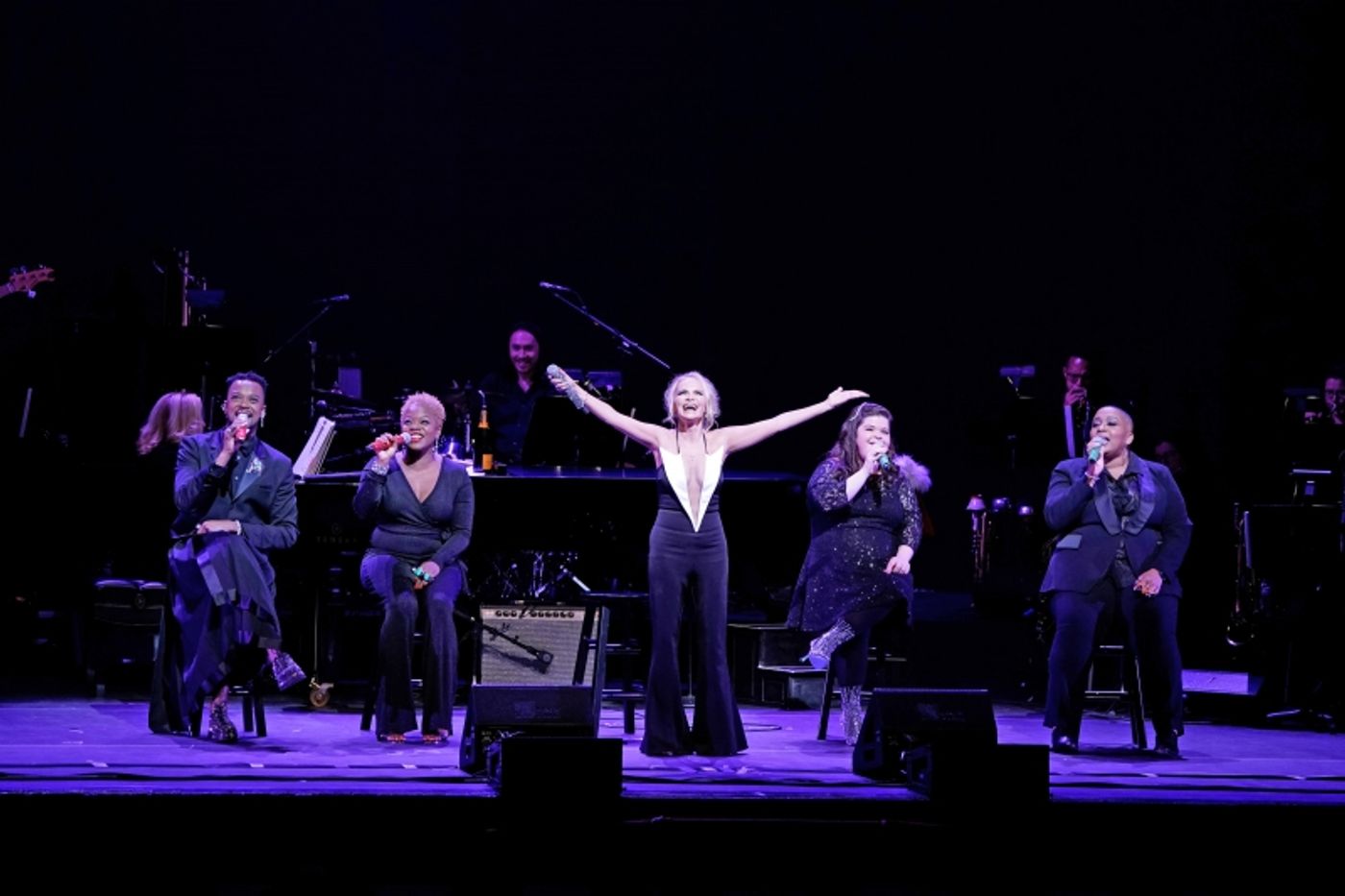 Review: Kristin Chenoweth Wins Christmas With CHRISTMAS AT THE MET at The Metropolitan Opera  Image