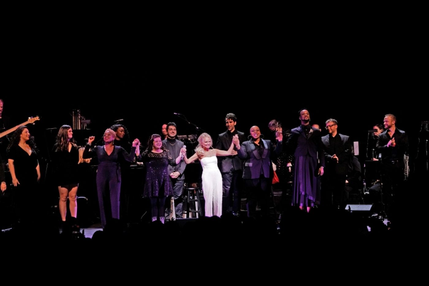 Review: Kristin Chenoweth Wins Christmas With CHRISTMAS AT THE MET at The Metropolitan Opera  Image