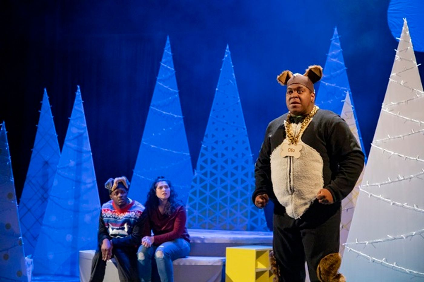 Photos: Cleveland Public Theatre Presents 10 MINUTES TO MIDNIGHT: 9 QUIRKY PLAYS FOR THE HOLIDAYS Photos: Cleveland Public Theatre Presents 10 MINUTES TO MIDNIGHT: 9 QUIRKY PLAYS FOR THE HOLIDAYS Image