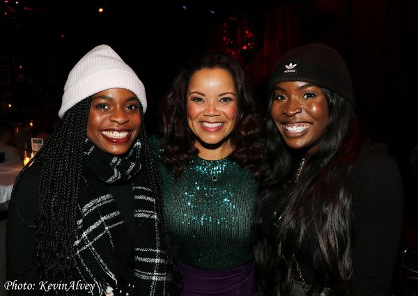 Kimberley Locke & Fans Photo