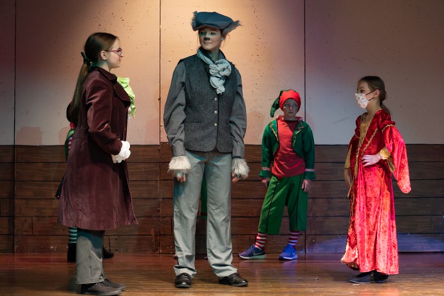 Photos: First look at Worthington Community Theatre's A FAIRYTALE CHRISTMAS CAROL Image