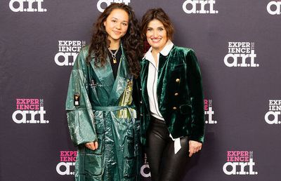 YDE and Idina Menzel  Photo