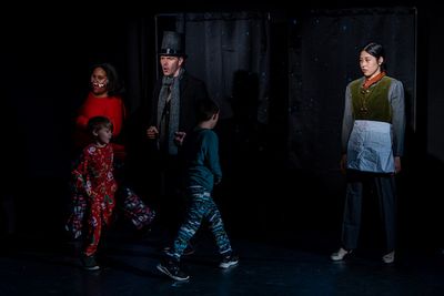Russ Cusick, Jessy Juehi Li, Jack Fadner, Charlemagne Fadner and Mackenzie Chestnut i Photo