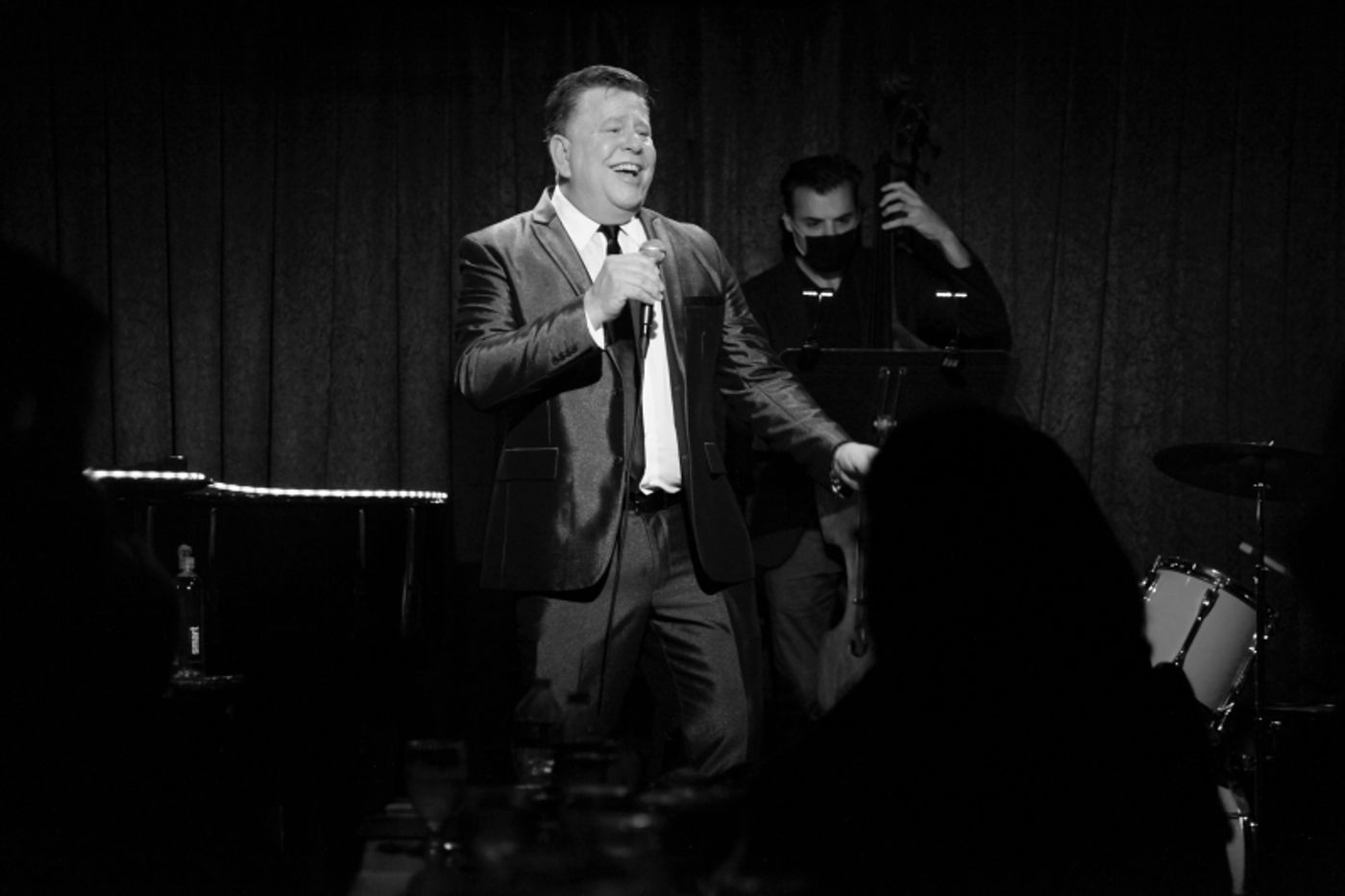 Review: Frank McDonough Lights Up Don't Tell Mama With LEGENDS OF LAS VEGAS  Image