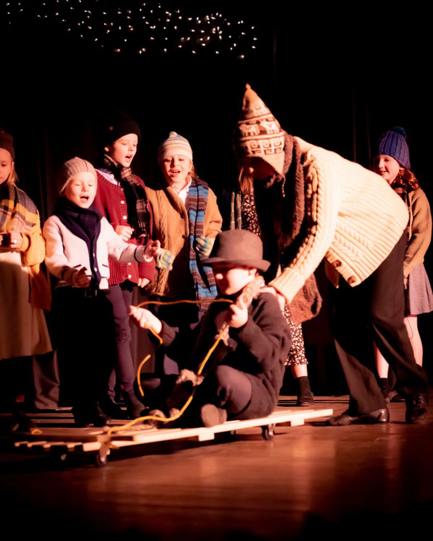 Photos: First Look At VPCT's IT'S A WONDERFUL LIFE  Image