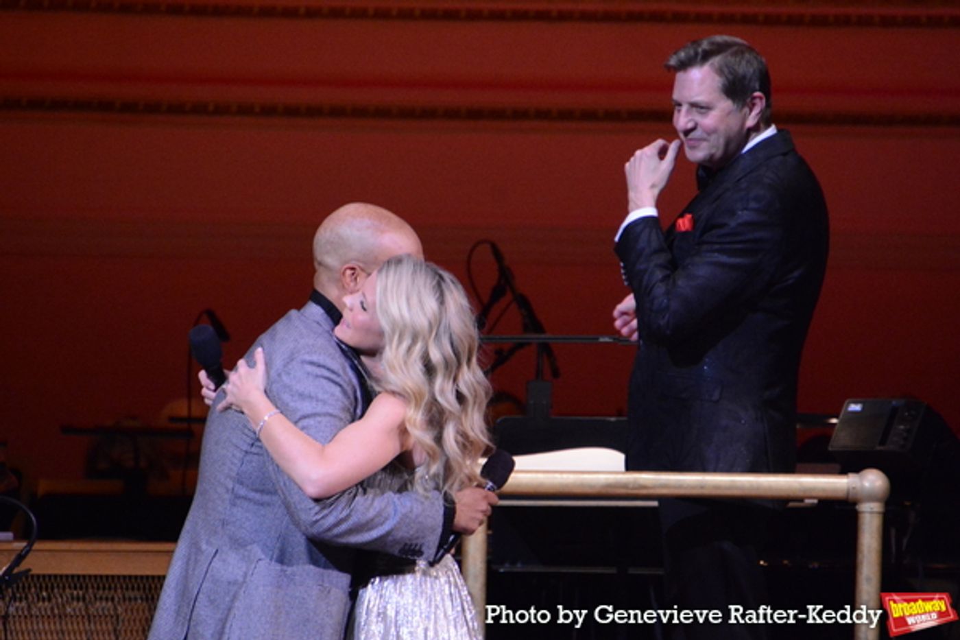 Photos: Kelli O'Hara Goes Home For The Holidays with the New York Pops  Image