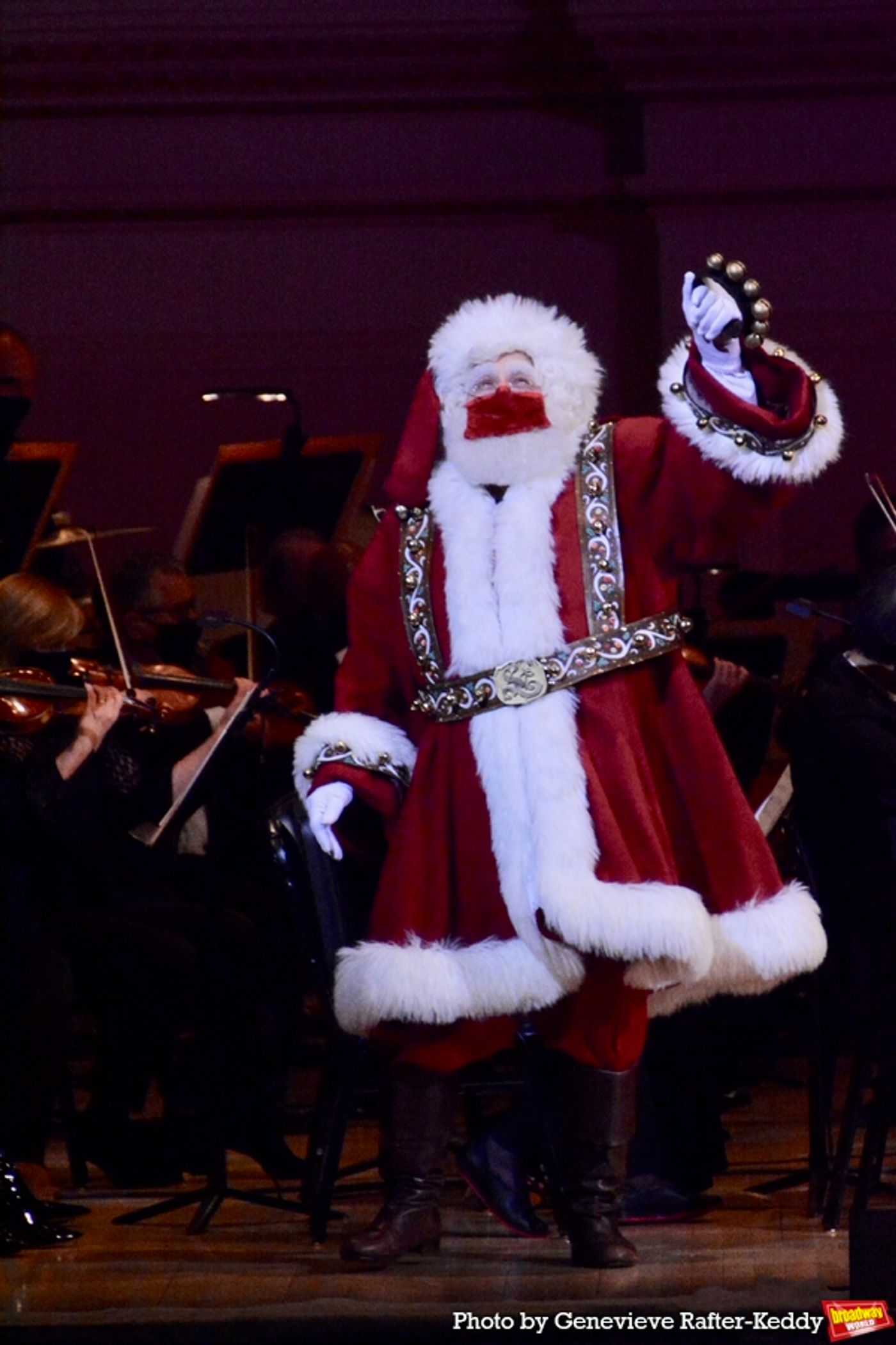 Photos: Kelli O'Hara Goes Home For The Holidays with the New York Pops  Image