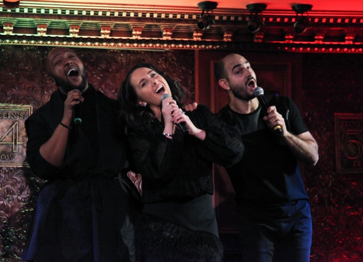 Review: JEANNA DE WAAL Reigns Supreme In Solo Show at Feinstein's/54 Below Review: JEANNA DE WAAL Reigns Supreme In Solo Show at Feinstein's/54 Below Image