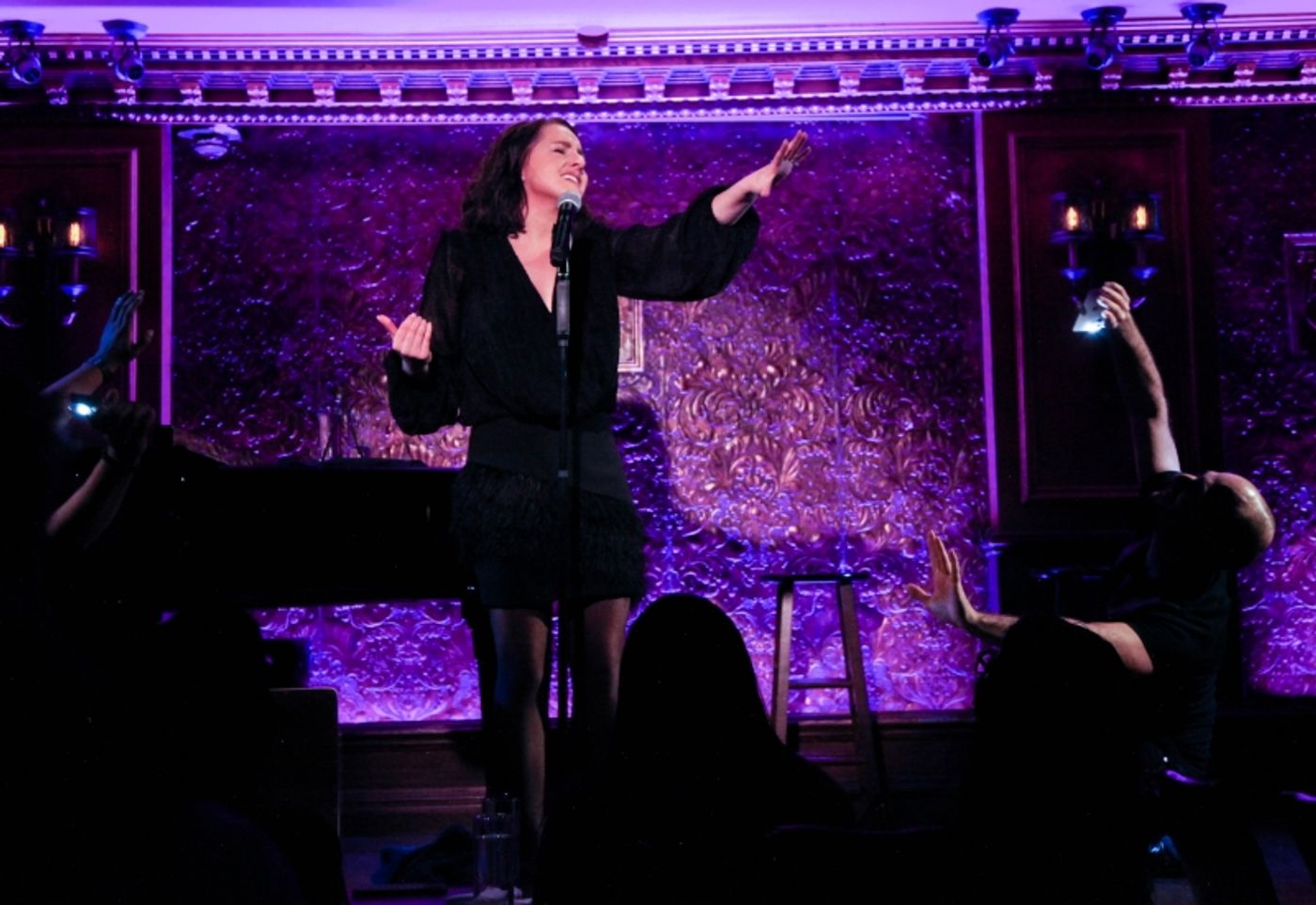 Review: JEANNA DE WAAL Reigns Supreme In Solo Show at Feinstein's/54 Below Review: JEANNA DE WAAL Reigns Supreme In Solo Show at Feinstein's/54 Below Image
