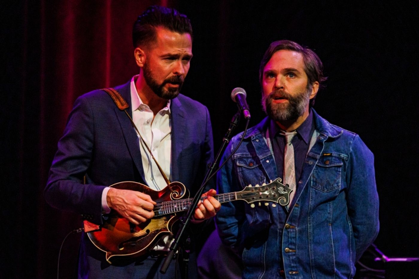 Review: Judy Collins Lifts Spirits With WINTER STORIES at Town Hall by Guest Reviewers Ellen Bonjorno and Georga Osborne  Image