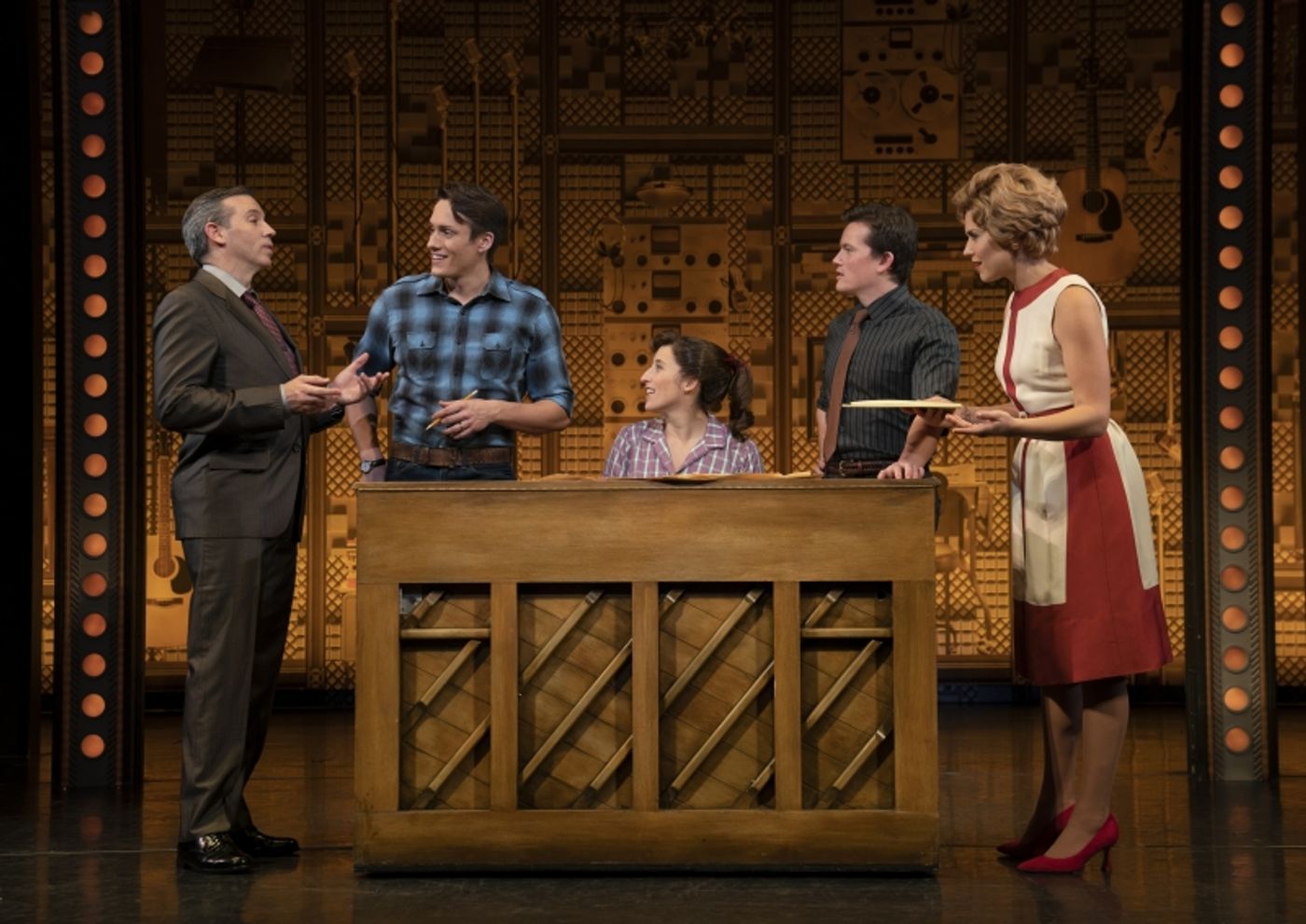 Review: BEAUTIFUL - THE CAROLE KING MUSICAL  at The Kennedy Center  Image