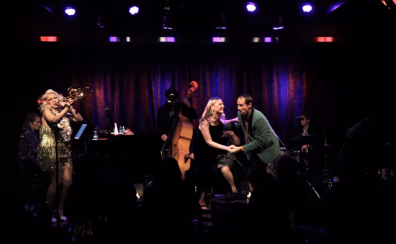 Review: GUNHILD CARLING and The Carling Family Bring True Vaudeville To Life at Birdland Theater Image