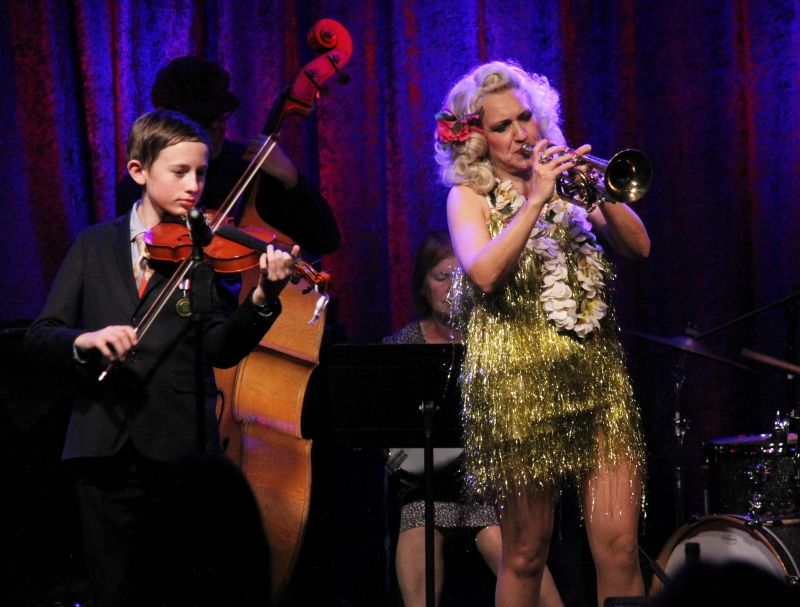 Review: GUNHILD CARLING and The Carling Family Bring True Vaudeville To Life at Birdland Theater Image