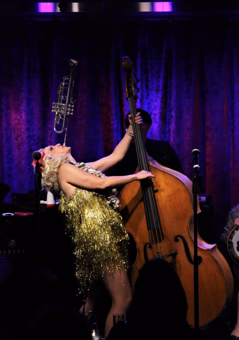 Review: GUNHILD CARLING and The Carling Family Bring True Vaudeville To Life at Birdland Theater Image