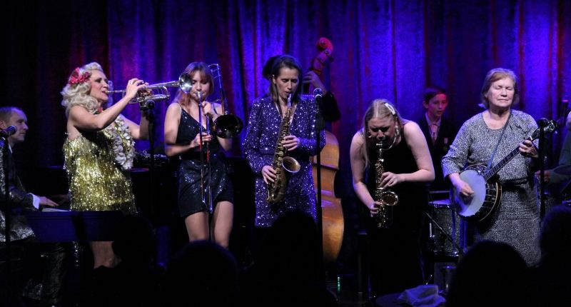Review: GUNHILD CARLING and The Carling Family Bring True Vaudeville To Life at Birdland Theater Image