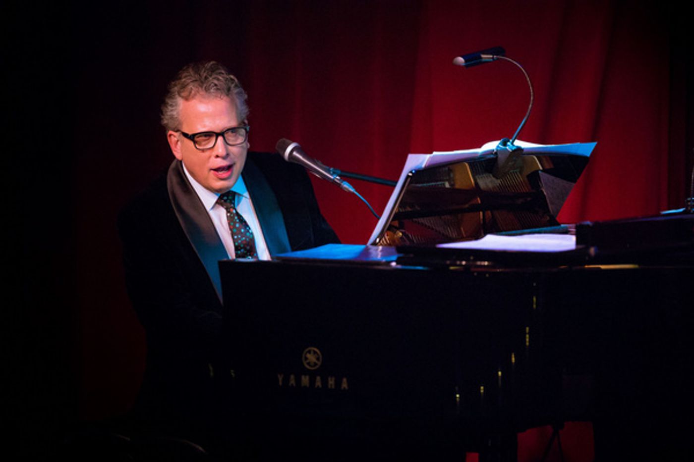 Photos: Swing Out, Santa!  Blackhurst, Caruso & Stritch Return To Birdland  Image