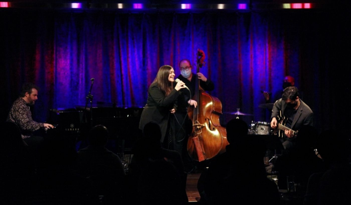 Review: ERIN BODE Presents Birdland Theater With Perfect Holiday Gift - A Magnificent Musical Program  Image