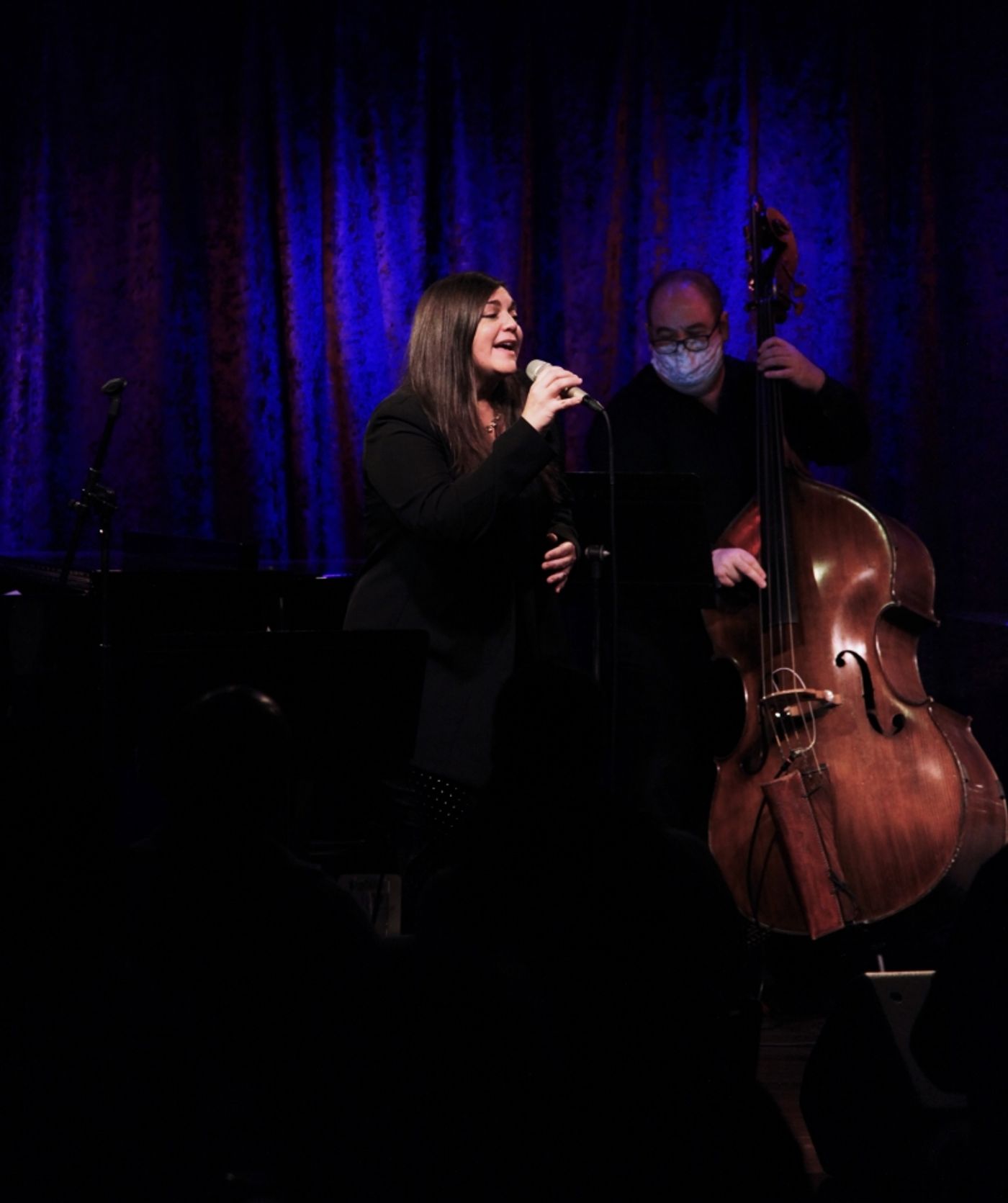 Review: ERIN BODE Presents Birdland Theater With Perfect Holiday Gift - A Magnificent Musical Program  Image