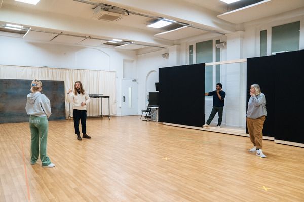 Ria Zmitrowicz, Tadhg Murphy, Fisayo Akinade, Vicky Featherstone Photo