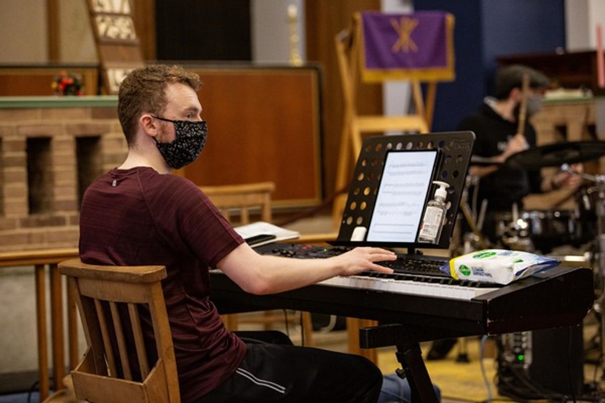 The Cast of FOOTLOOSE at Photos: Inside Rehearsal for the FOOTLOOSE THE MUSICAL Tour