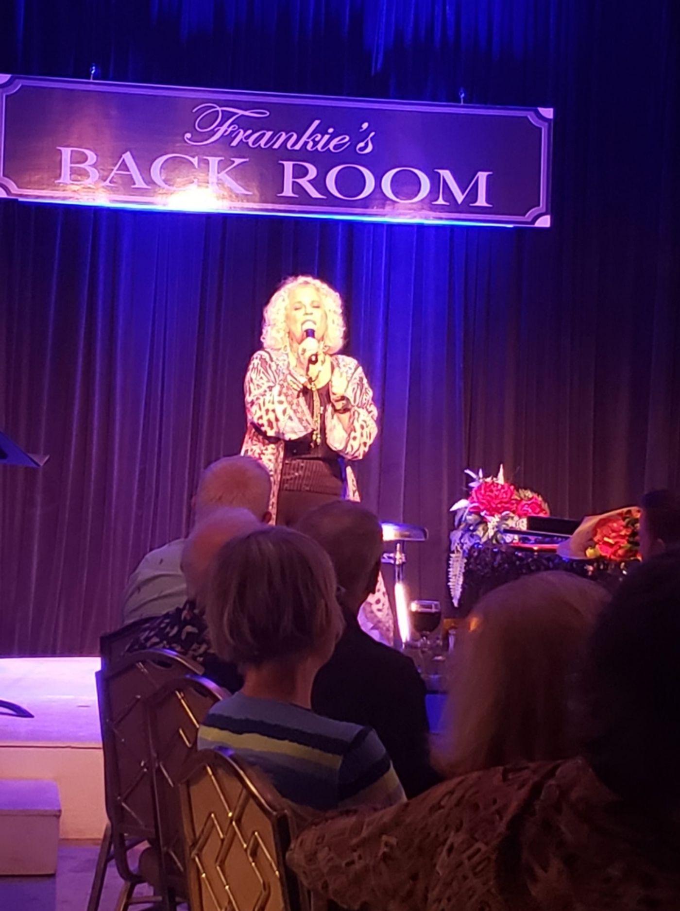 Review: DIFFERENT DRUM: THE MUSIC OF LINDA RONSTADT at Arthur Newman Theater At The Joslyn Center  Image