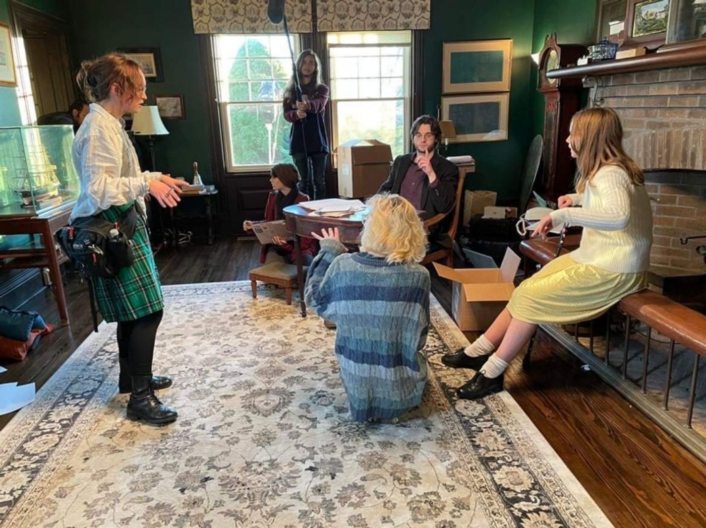 Gotta Get Back to Set Life  Image