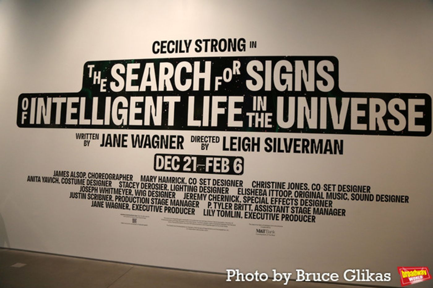 Photos: Stars Come Out for Opening Night of THE SEARCH FOR SIGNS OF INTELLIGENT LIFE IN THE UNIVERSE  Image