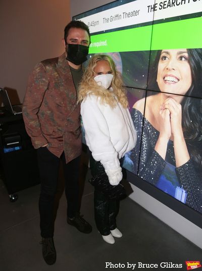 Josh Bryant and Kristin Chenoweth  Photo