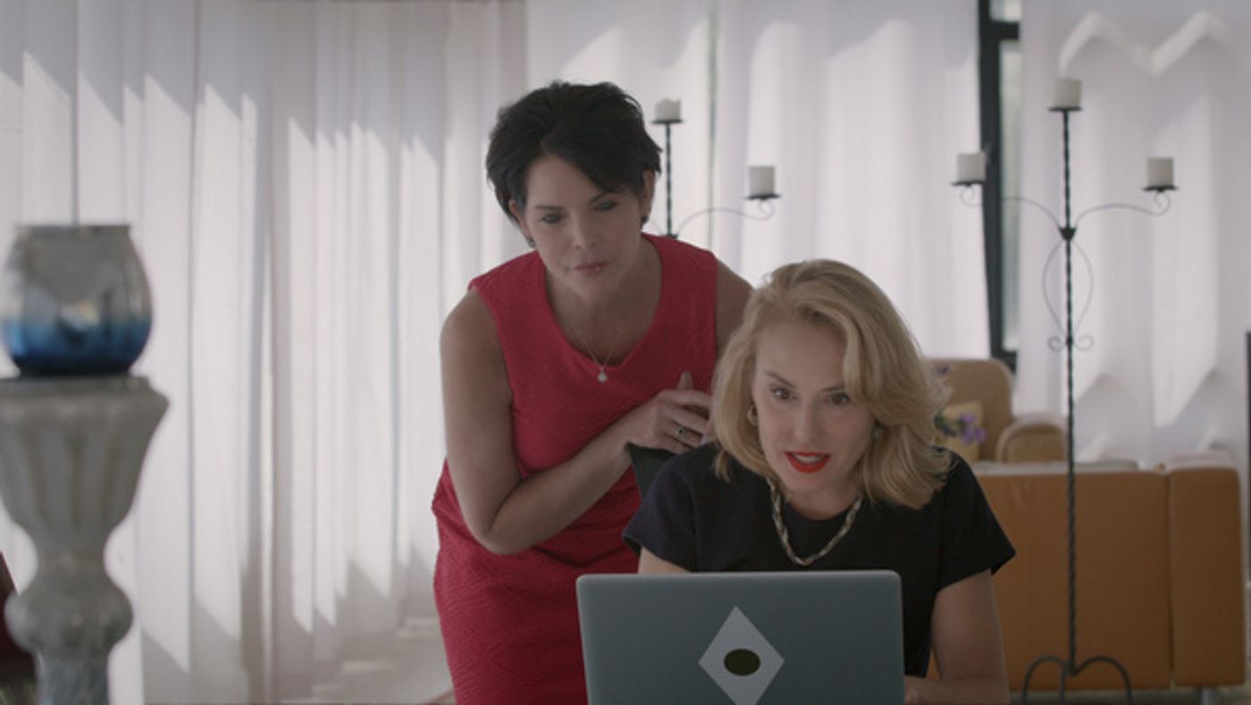 Photos: THE WRONG BLIND DATE Premiers Friday, January 14th on Lifetime Movie Network Photos: THE WRONG BLIND DATE Premiers Friday, January 14th on Lifetime Movie Network Image