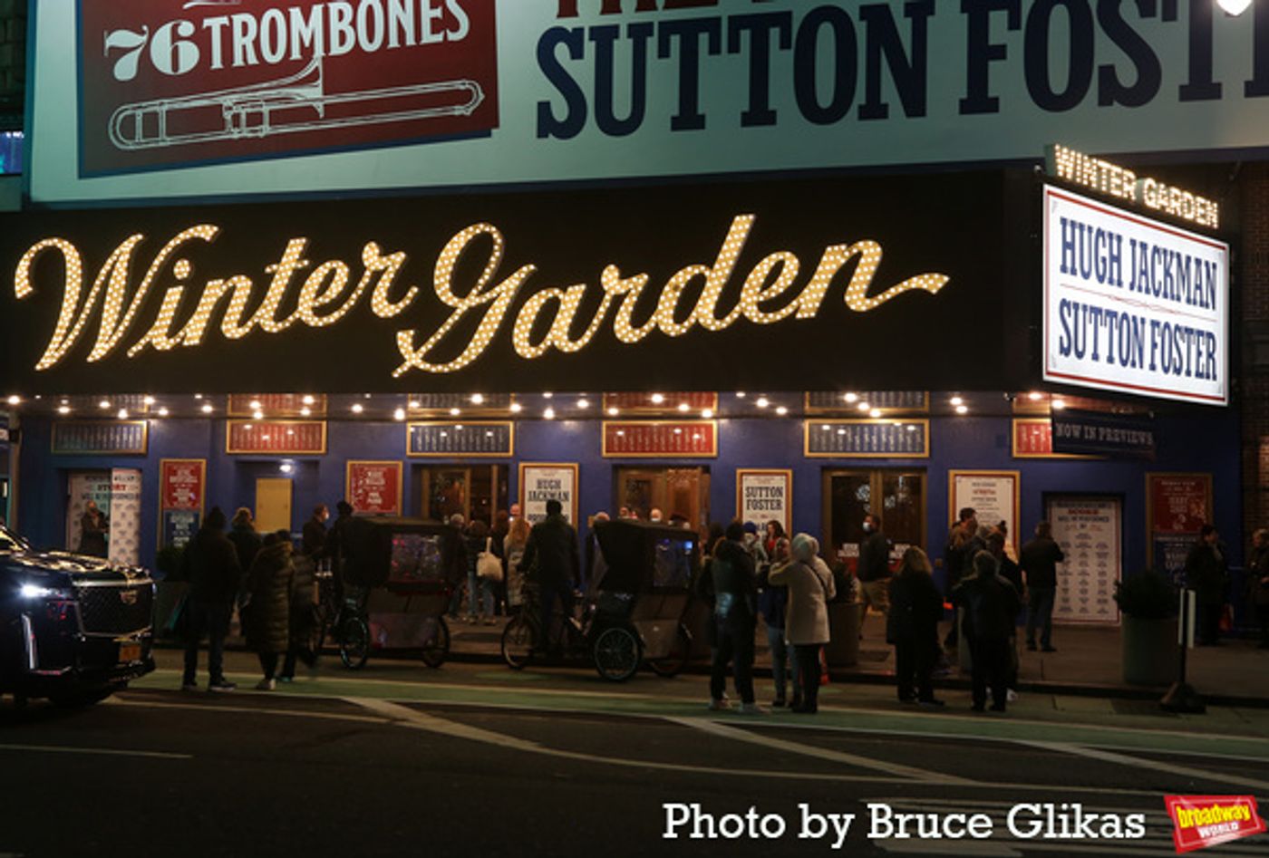 Photos: Hugh Jackman and Sutton Foster Take Bows in THE MUSIC MAN  Image