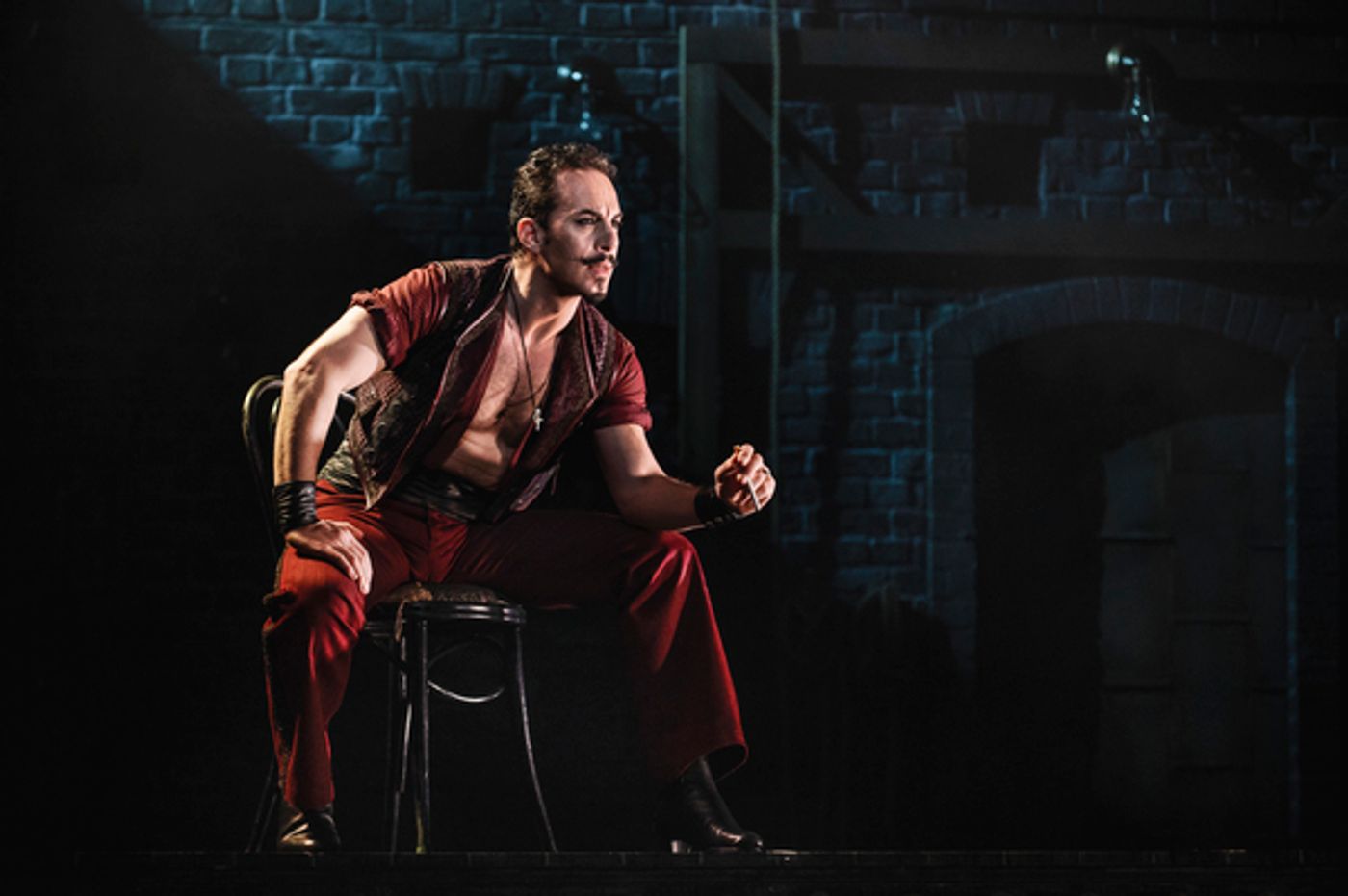 Photos: First Look at All New Production Photos From MOULIN ROUGE! in London  Image