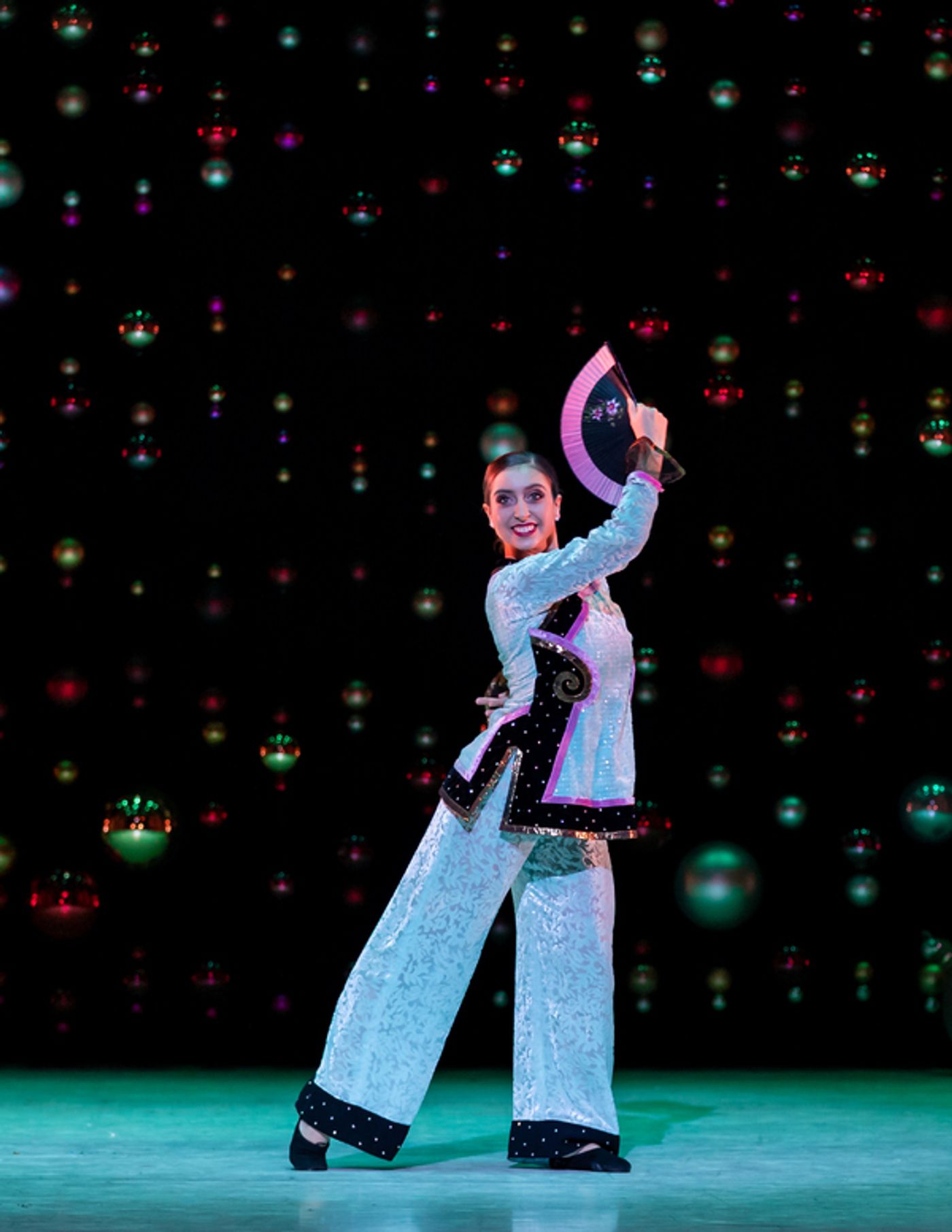 Photos: Scottish Ballet Tours THE NUTCRACKER  Image