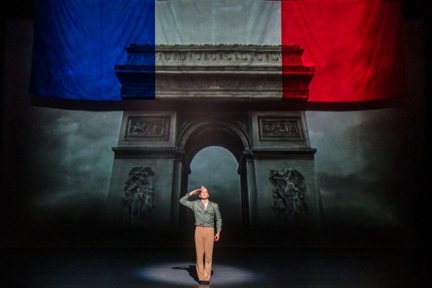 Review: AN AMERICAN IN PARIS at QPAC  Image