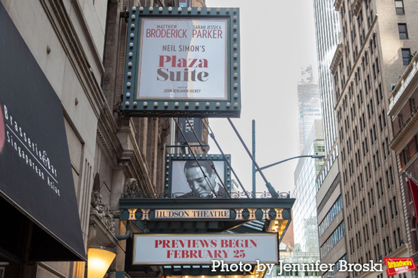 Up on the Marquee: PLAZA SUITE  Image