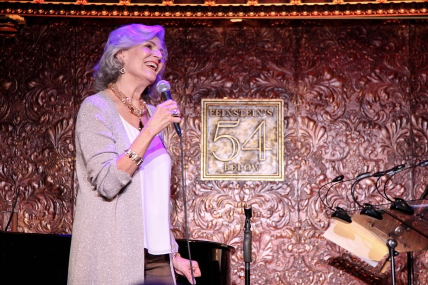 Review: With an Encore of Her BIRTHDAY BASH! at Feinstein's/54 Below Karen Mason Shines As Bright As Ever  Image