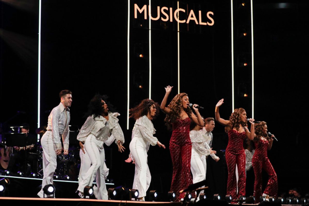 Brianna Ogunbawo, Natalie Kassanga and Paige Peddie  at 