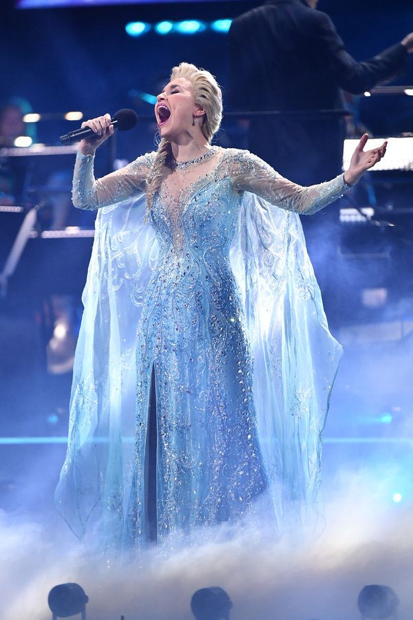 Samantha Barks  Photo