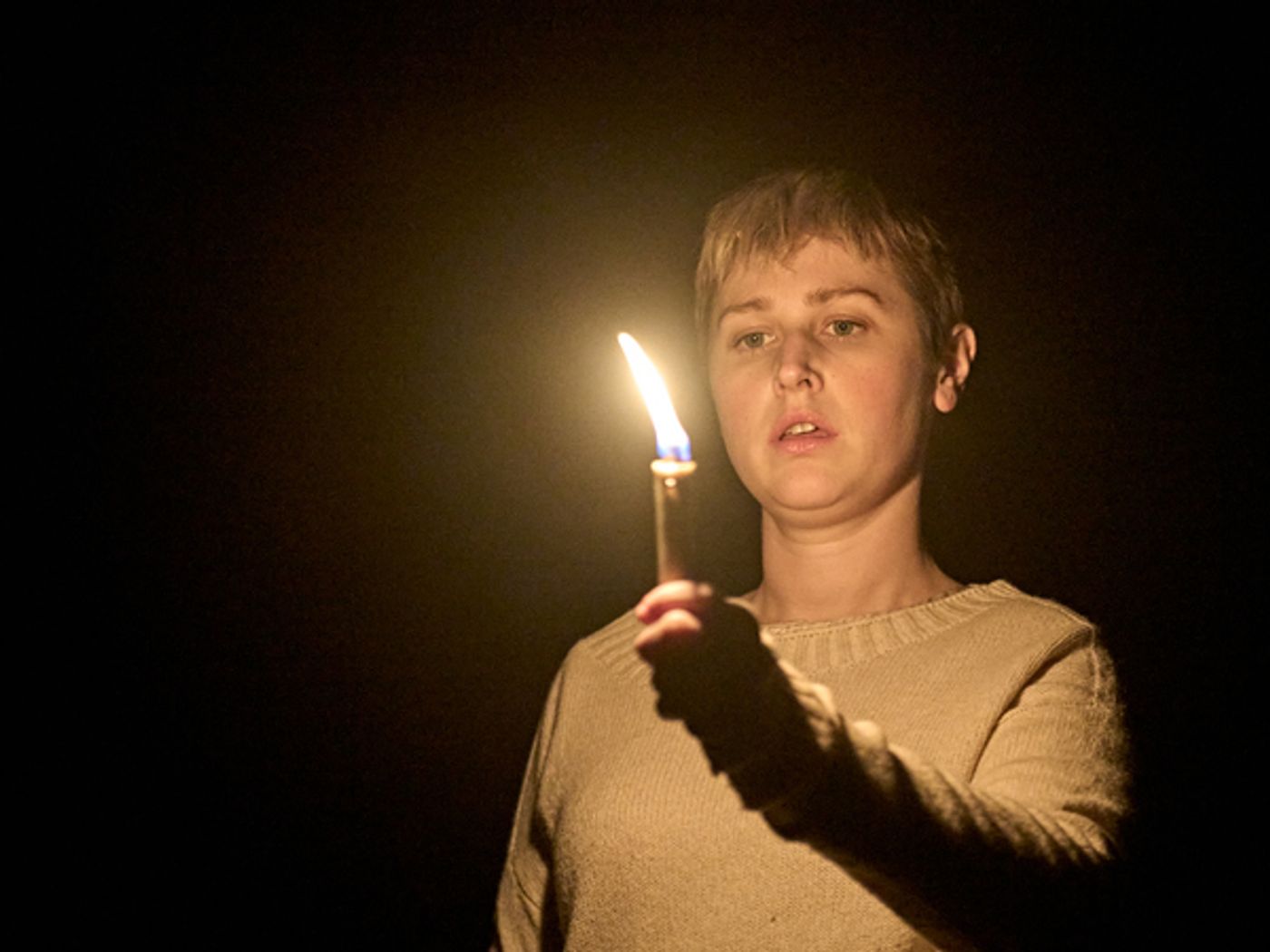 Photos: First Look at THE GLOW at Royal Court Jerwood Theatre Downstairs  Image