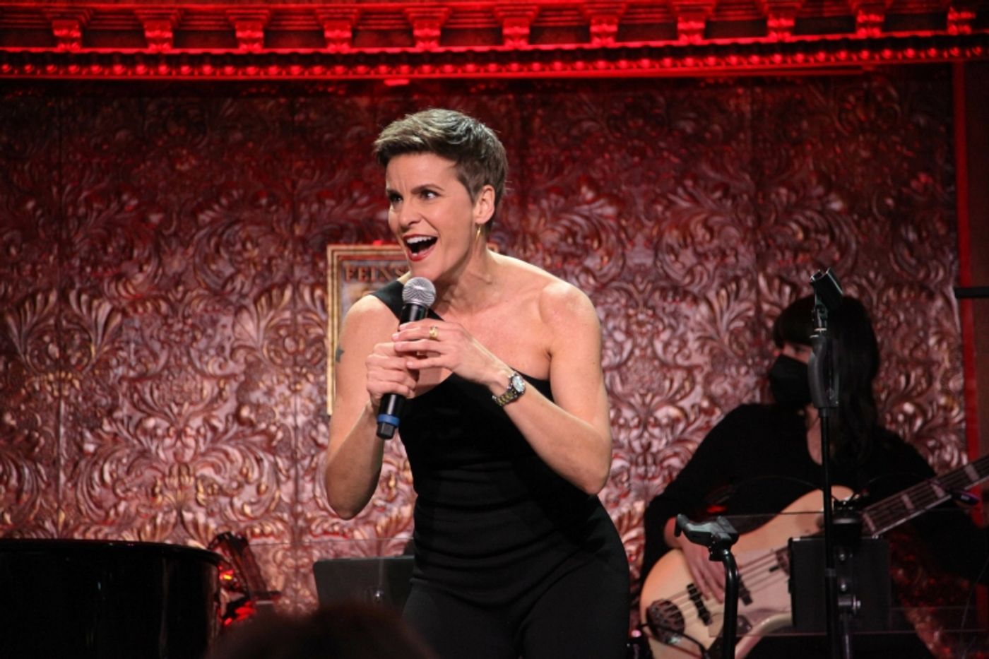 Review: Jenn Colella Leaves Audience Sated and Elated With YOU ARE HERE at Feinstein's/54 Below  Image