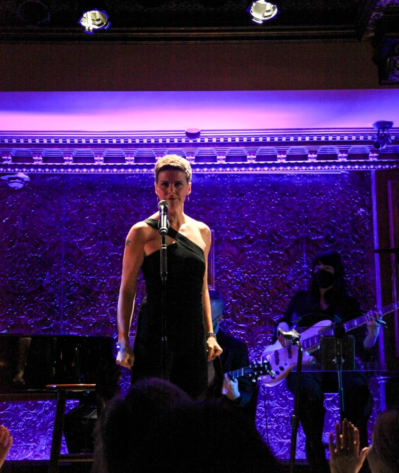 Review: Jenn Colella Leaves Audience Sated and Elated With YOU ARE HERE at Feinstein's/54 Below  Image