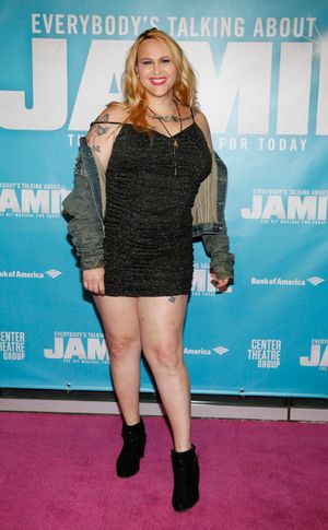 Actor Shakina Nayfack arrives before the North American premiere of the West End hit musical “Everybody’s Talking About Jamie” at Center Theatre Group/Ahmanson Theatre on January 21, 2022, in Los Angeles, California. (Photo by Ryan Miller/Capture Imaging) @ BroadwayWorld Actor Shakina Nayfack arrives before the North American premiere of the West End hit Photo