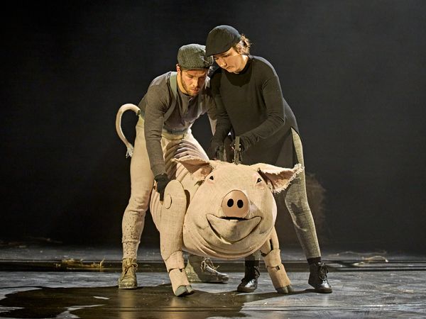 Squeela (puppeteers Ailsa Dalling and Matthew Churcher) Photo