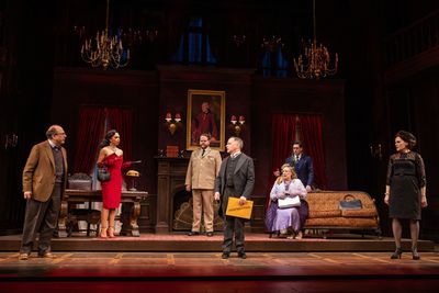 Michael Kostroff, Sarah Harris, John Treacy Egan, Mark Price, Kathy Fitzgerald, Alex  Photo