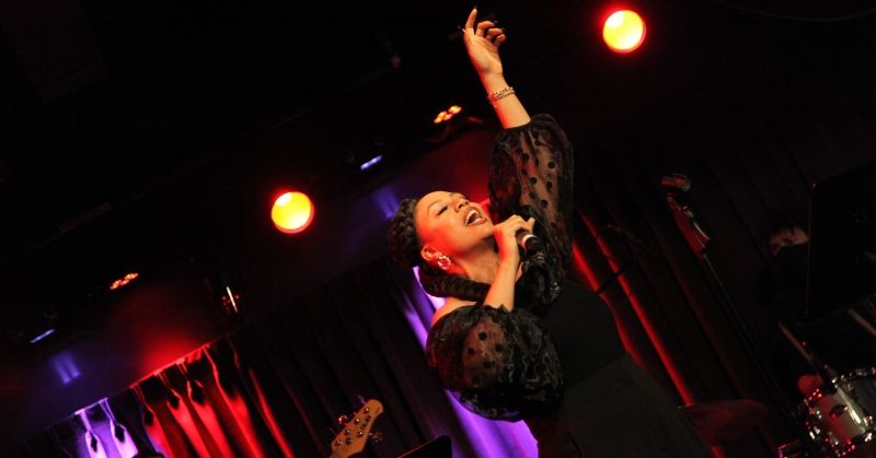 Review: With A ONE-WOMAN SHOWCIAL at The Green Room 42 Kaisha Huguley Modernizes The Art Form of Cabaret Image