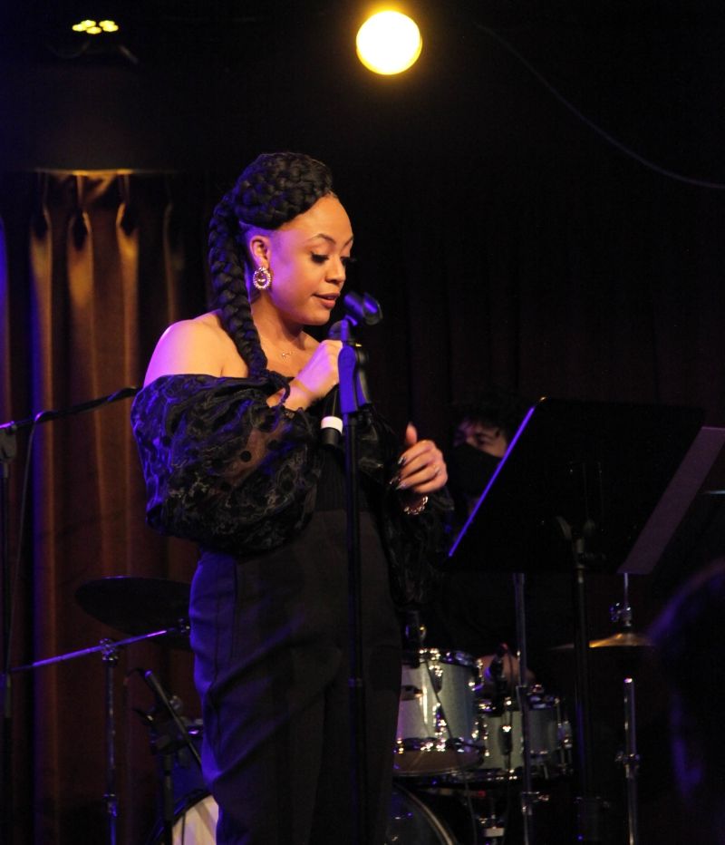 Review: With A ONE-WOMAN SHOWCIAL at The Green Room 42 Kaisha Huguley Modernizes The Art Form of Cabaret Image