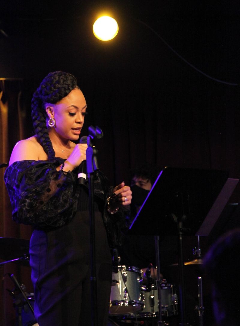 Review: With A ONE-WOMAN SHOWCIAL at The Green Room 42 Kaisha Huguley Modernizes The Art Form of Cabaret Image