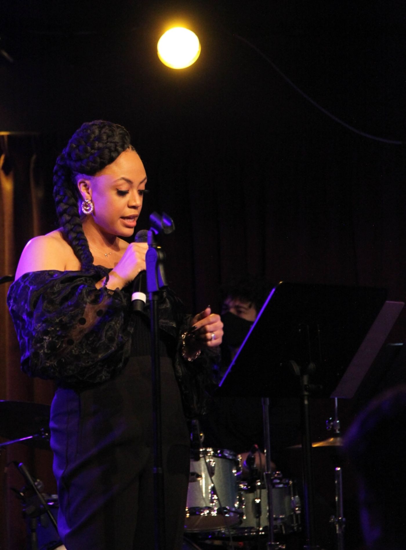 Review: With A ONE-WOMAN SHOWCIAL at The Green Room 42 Kaisha Huguley Modernizes The Art Form of Cabaret  Image