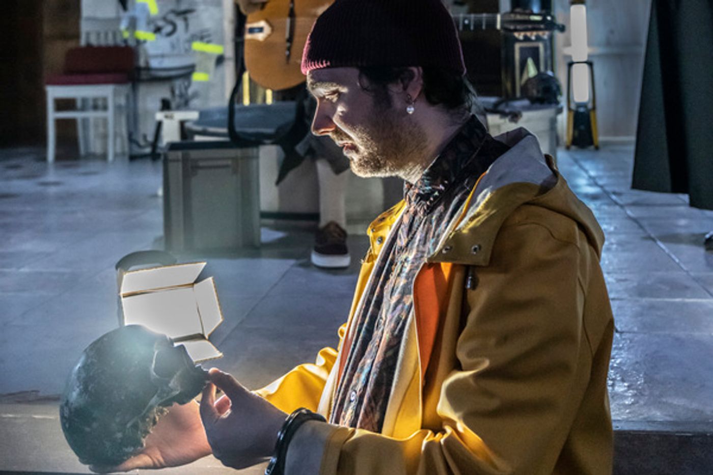 Photos: First Look at HAMLET at Shakespeare's Globe  Image