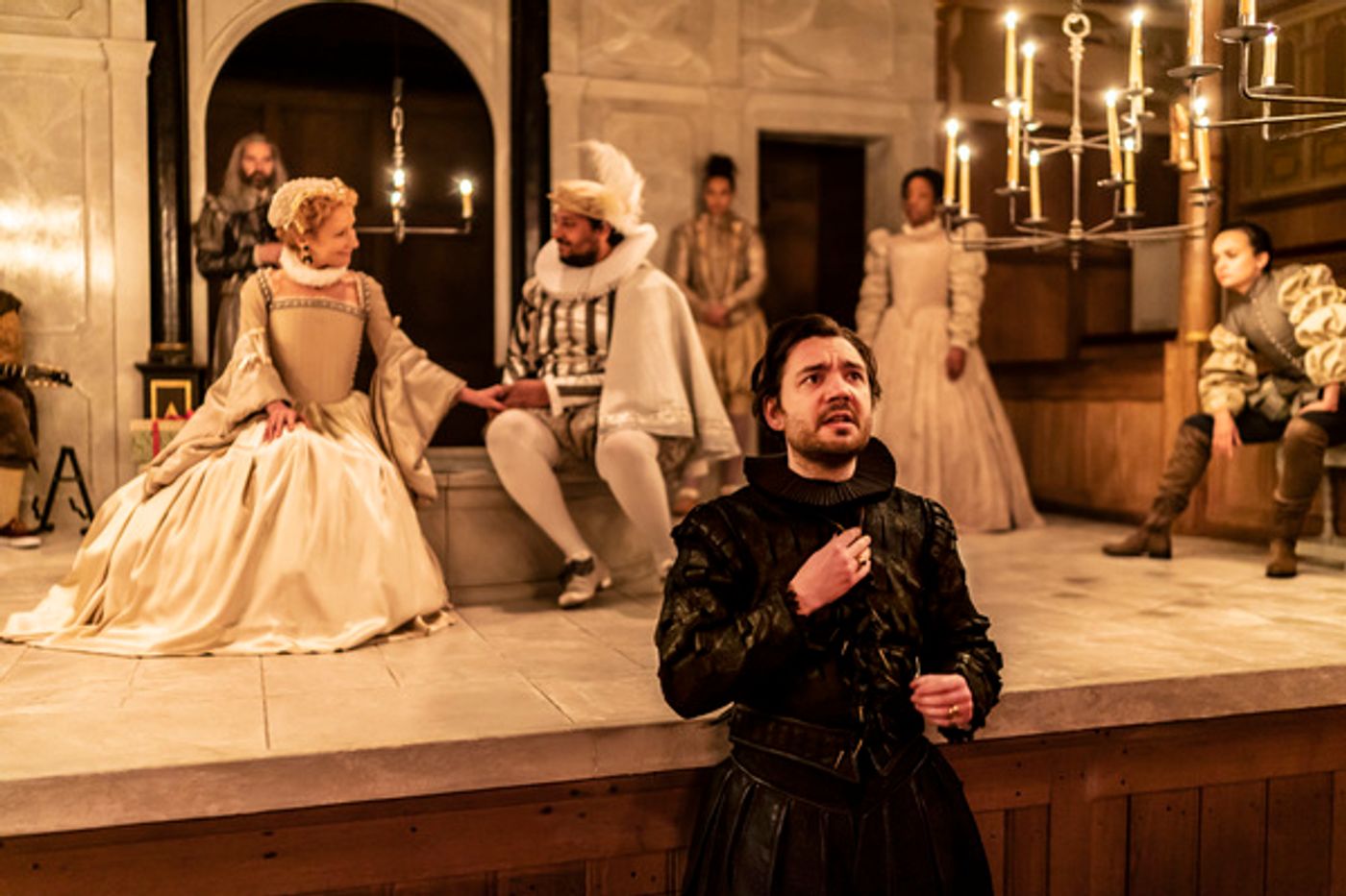 Photos: First Look at HAMLET at Shakespeare's Globe  Image