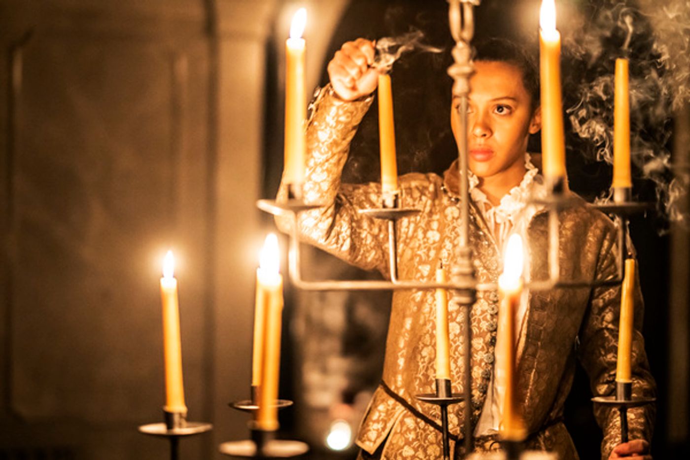 Photos: First Look at HAMLET at Shakespeare's Globe  Image